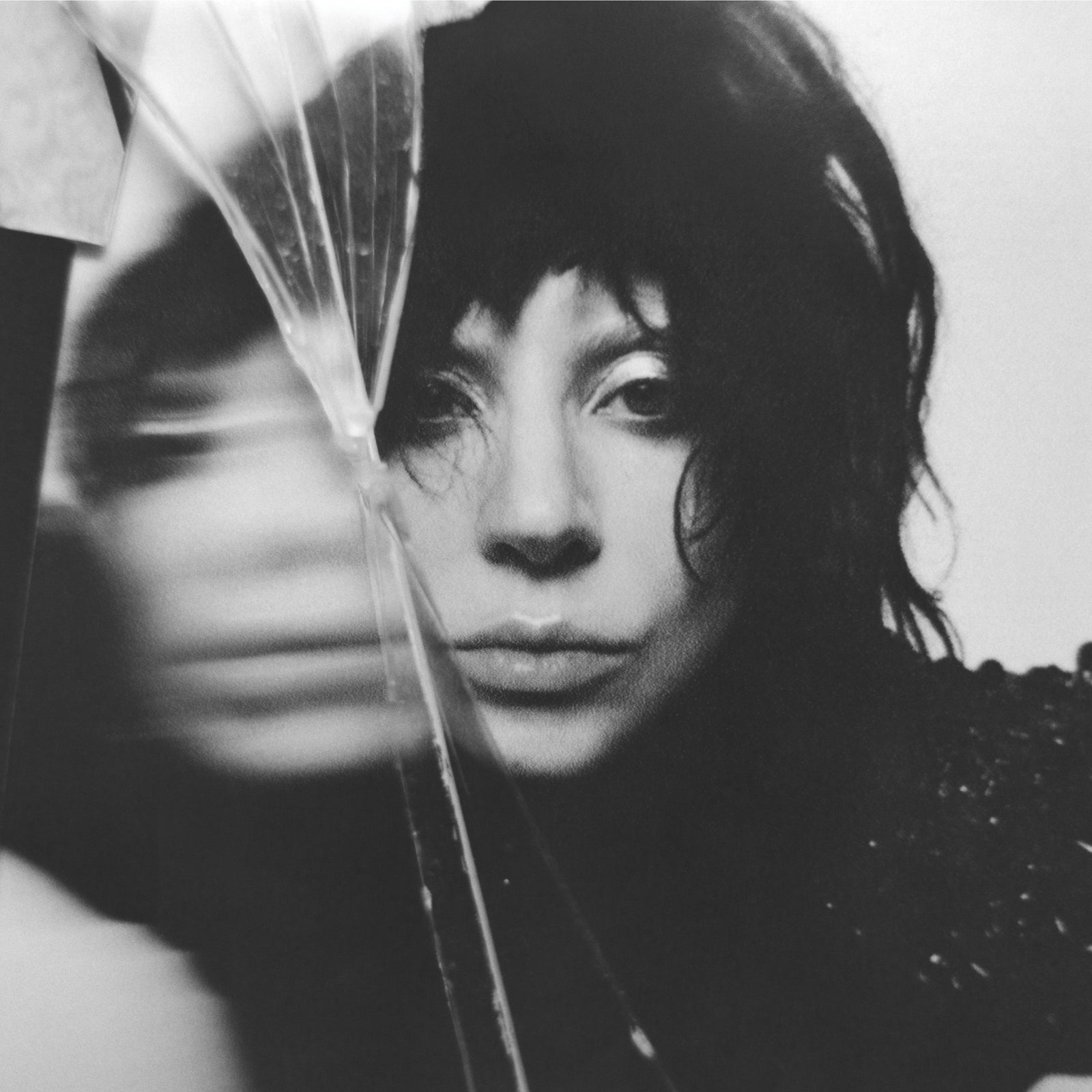 Lady Gaga se vrací k popu novým albem MAYHEM.